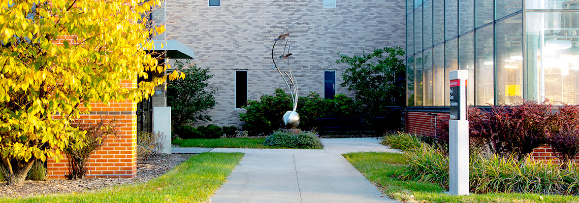 Plant Sciences Institute - Roy J. Carver Co-Laboratory